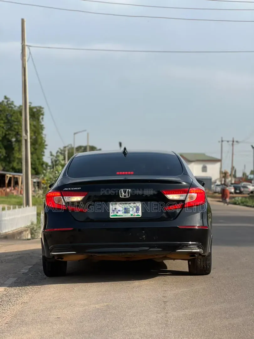 Honda Accord 2018 Black