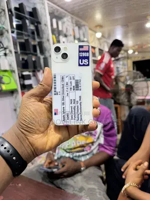 Apple iPhone 13 128 GB White