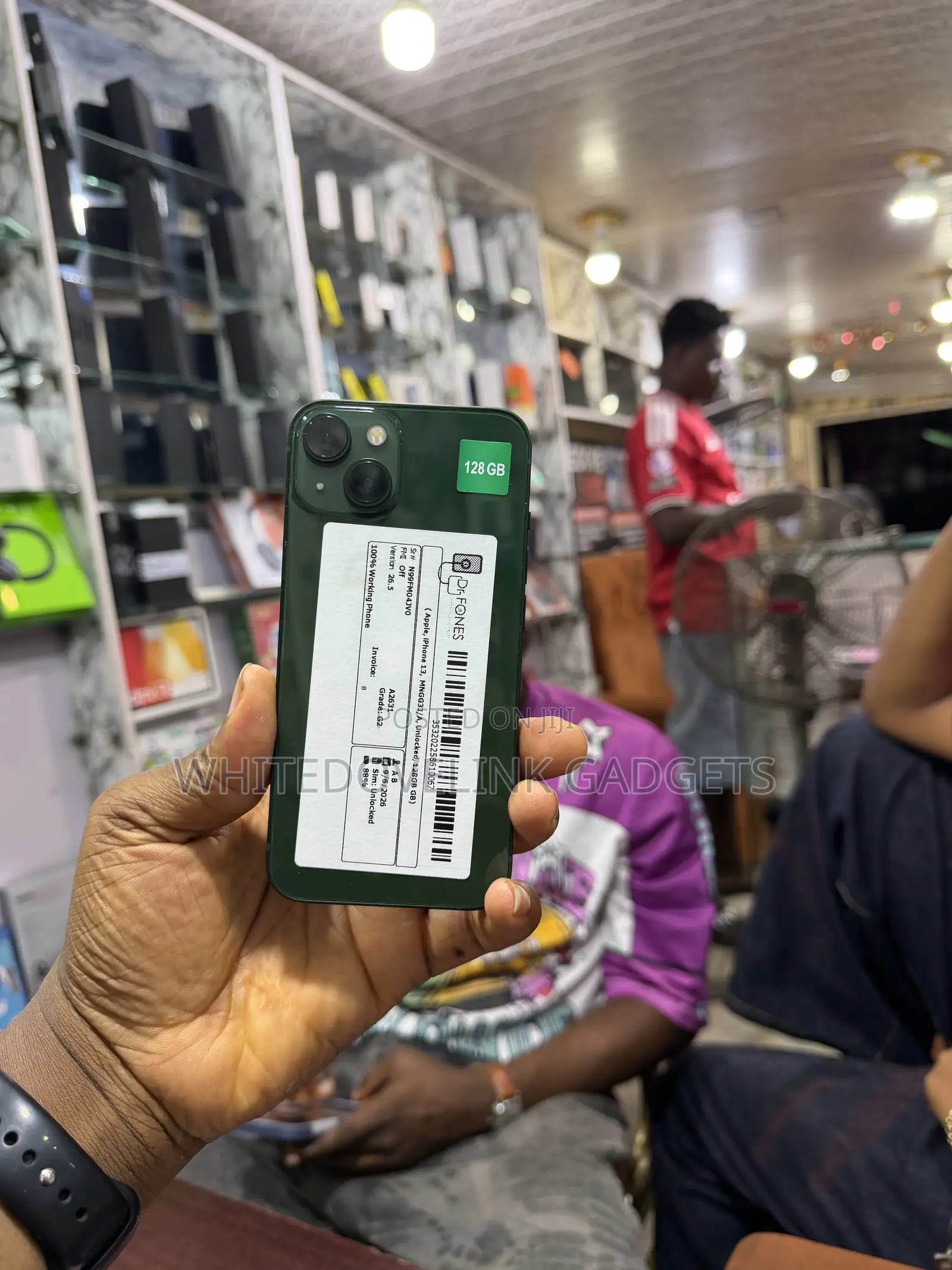 Apple iPhone 13 128 GB Green