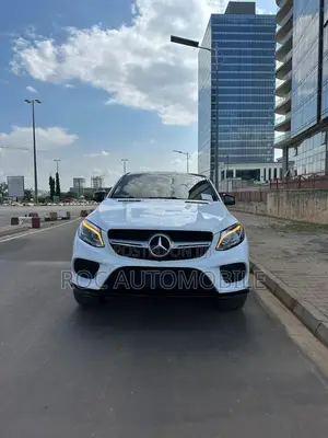 Mercedes-Benz GLE-Class 2017 White