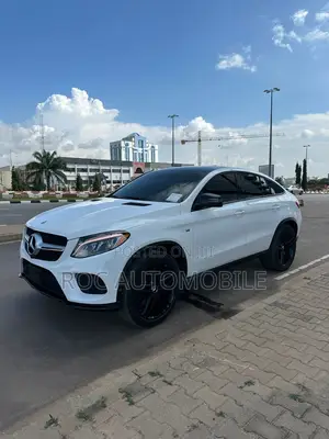 Mercedes-Benz GLE-Class 2017 White