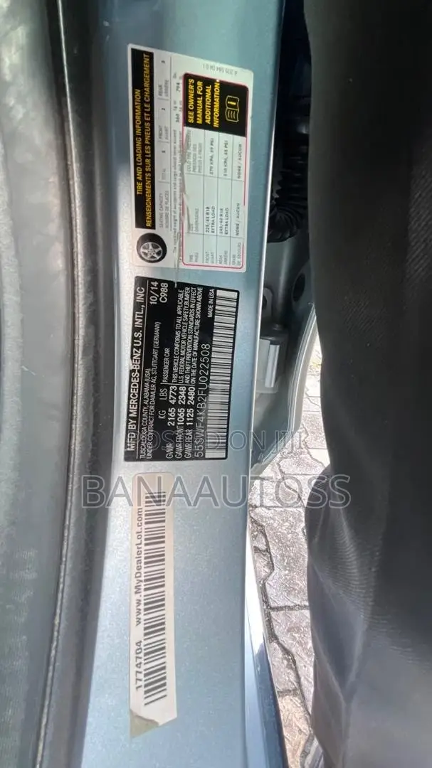 Mercedes-Benz C300 2015