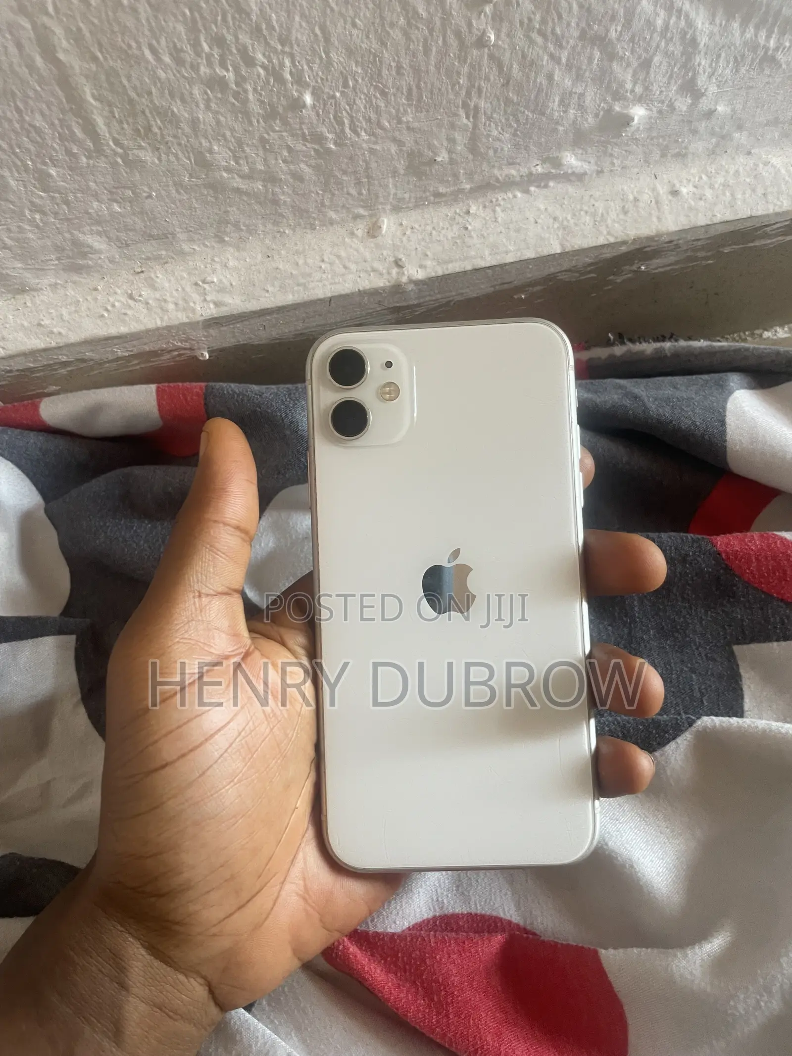 Apple iPhone 11 64 GB White