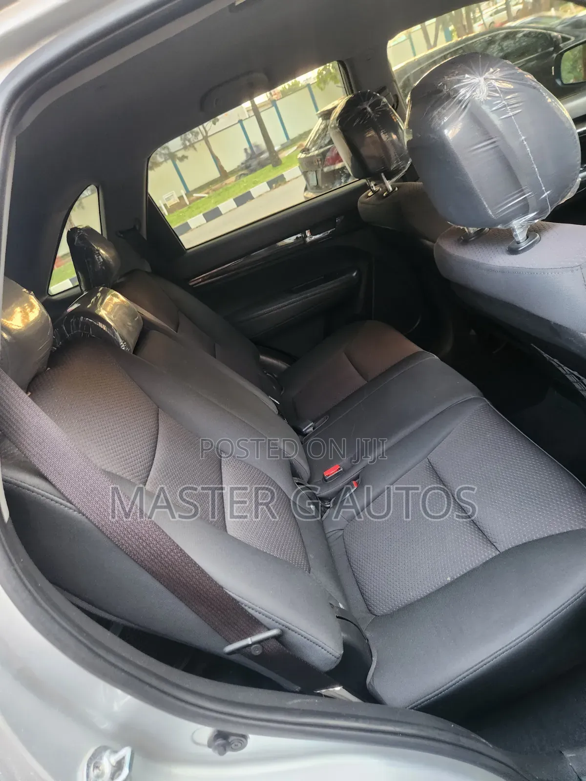 Kia Sorento 2012 Silver