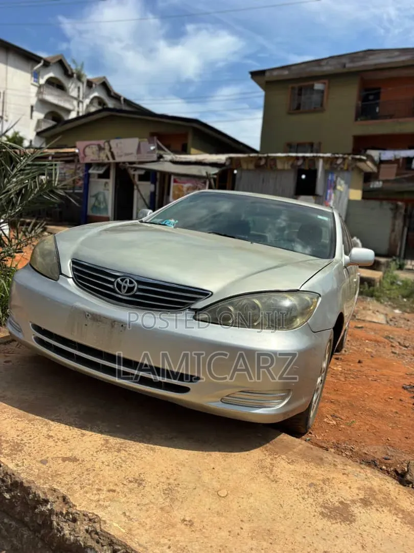 Toyota Camry 2006 Silver