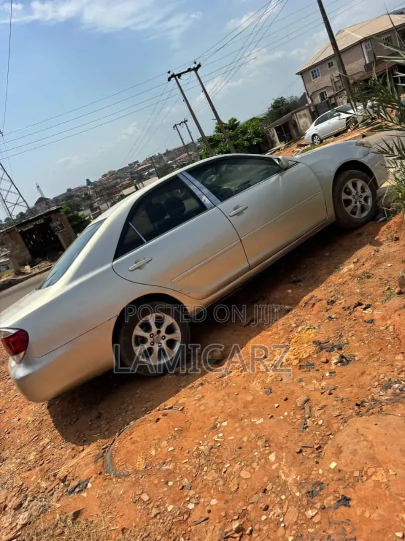 Toyota Camry 2006 Silver