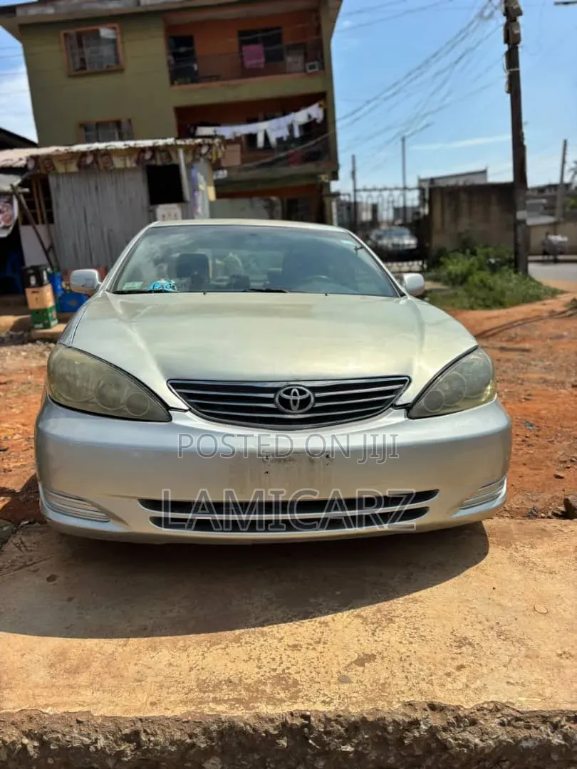 Toyota Camry 2006 Silver