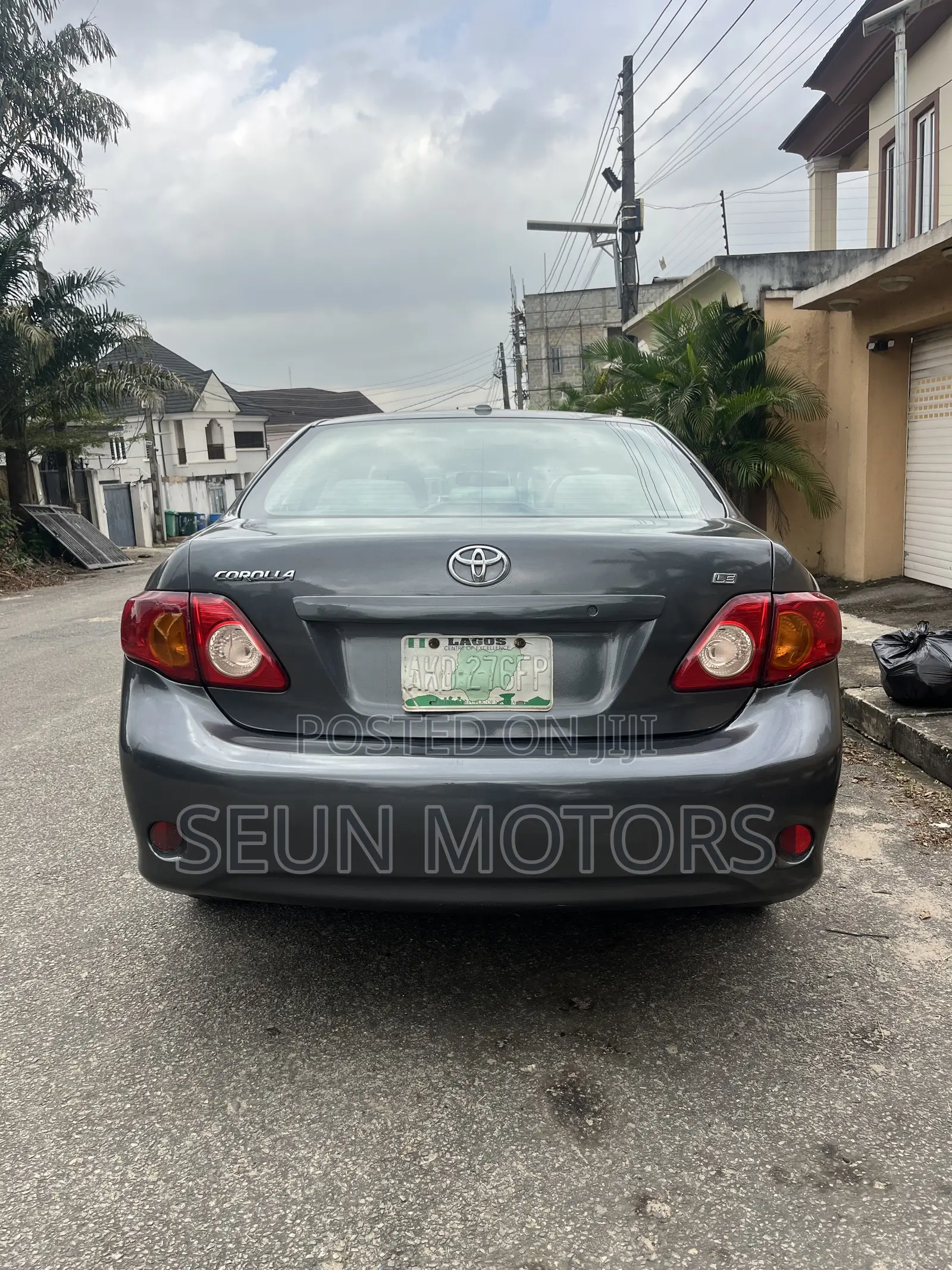 Toyota Corolla 2010 Gray