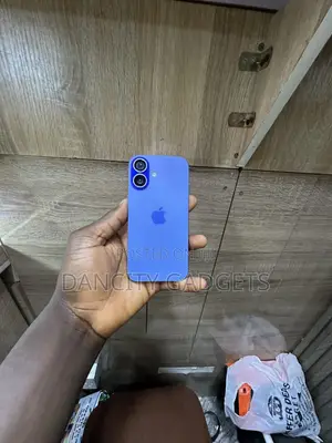 Apple iPhone 16 128 GB Blue