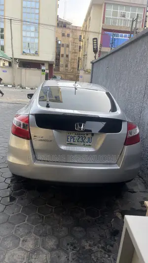 Honda Crosstour 3.5 FWD 2010 Silver