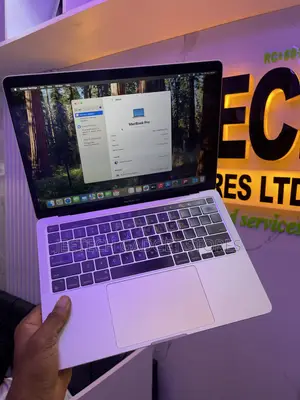 Laptop Apple MacBook Pro 2020 8GB Apple M1 SSD 256GB