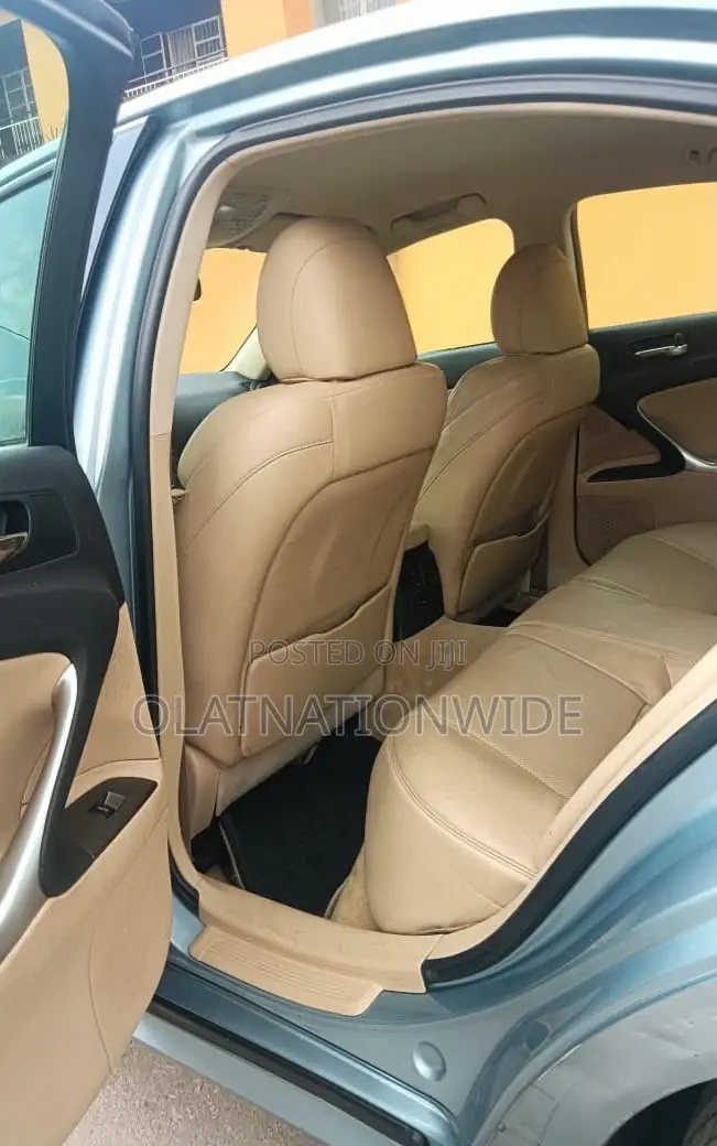 Lexus IS 250 2008 Blue