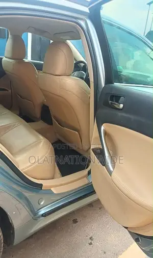 Lexus IS 250 2008 Blue