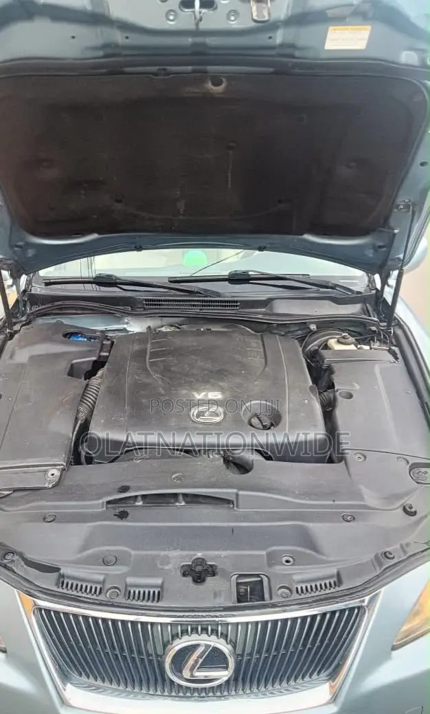 Lexus IS 250 2008 Blue