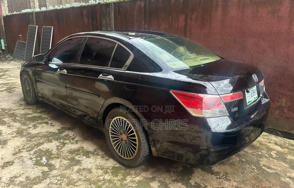 Honda Accord 2009 Black