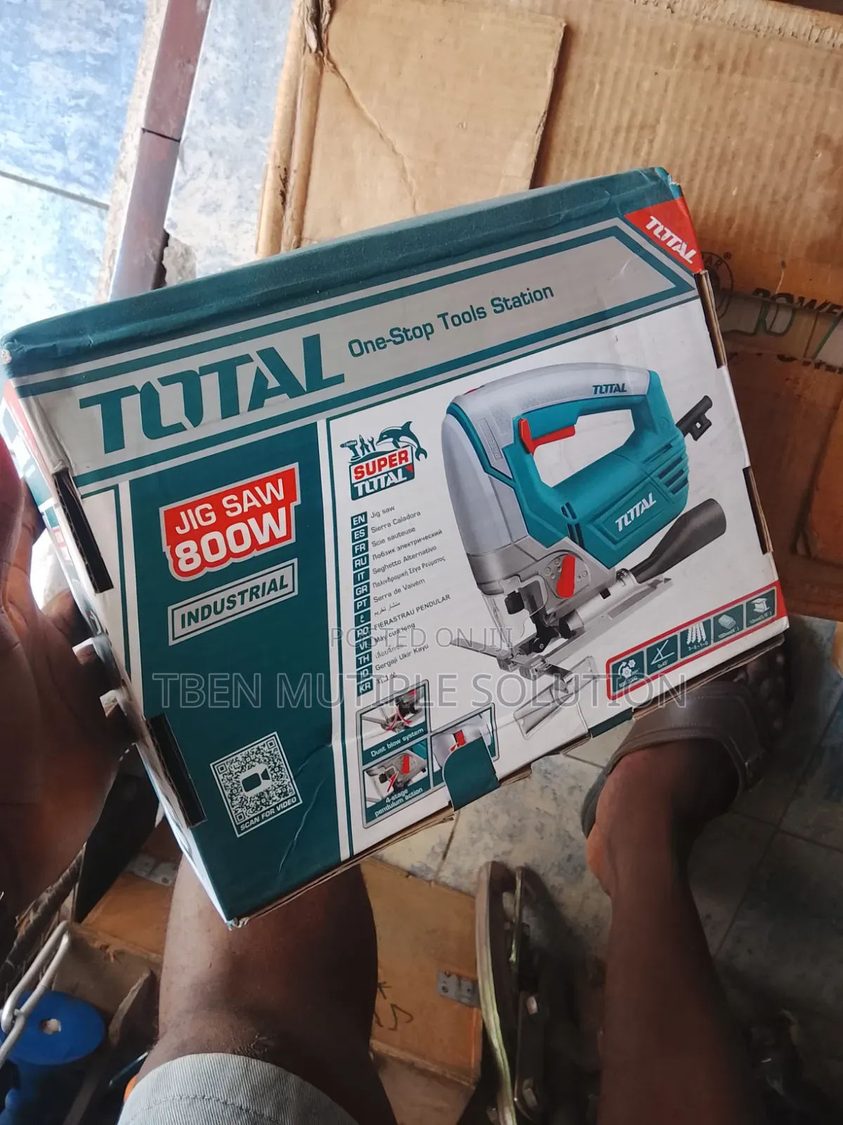 TOTAL 800W Industrial Jigsaw