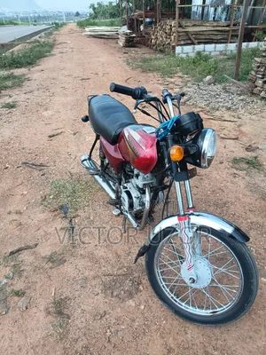 Bajaj Boxer 2015 Red