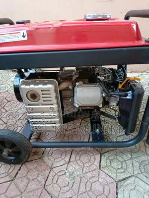 Maxi Gen 3.3kw Key + Wheel + Hand