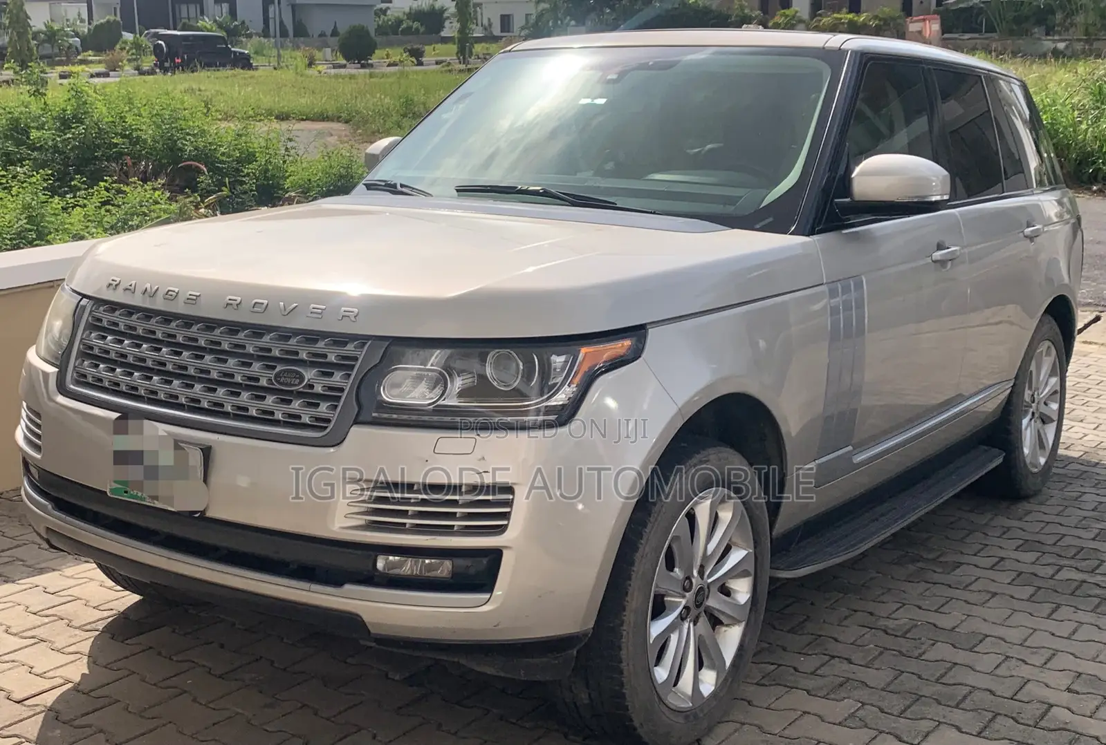 Land Rover Range Rover Vogue 2013 Gold