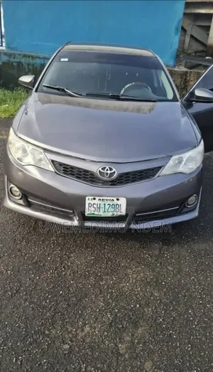 Toyota Camry 2014 Gray
