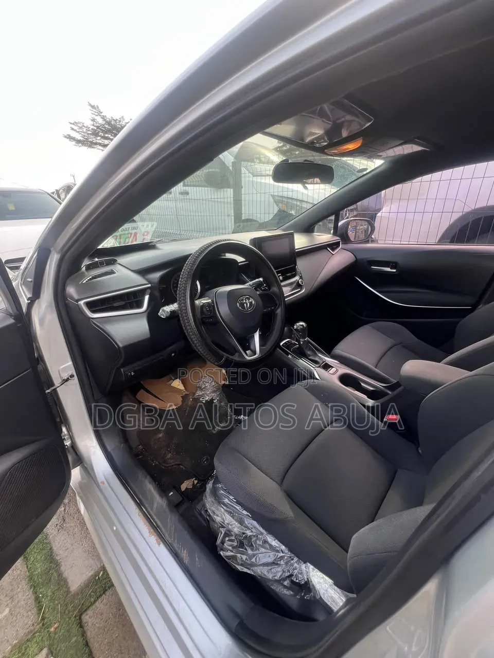 Toyota Corolla XSE 2023 Silver