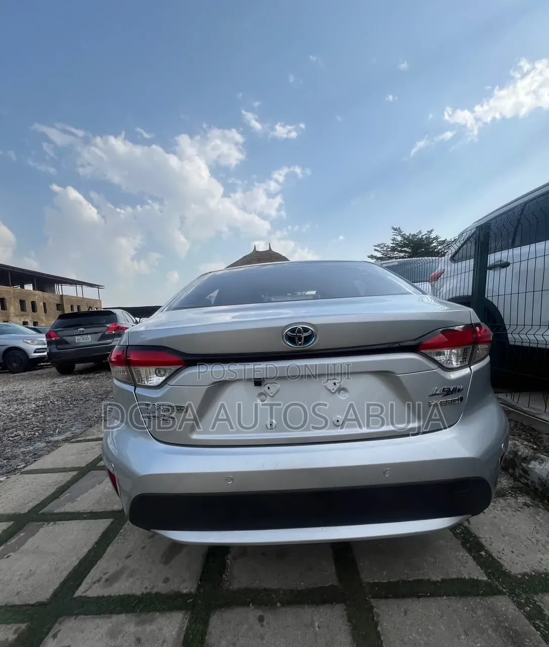 Toyota Corolla XSE 2023 Silver