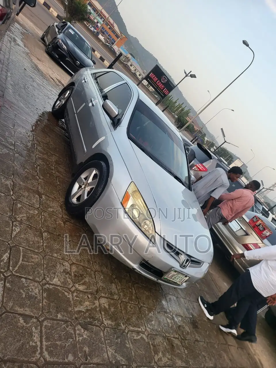 Honda Accord 2004 Silver