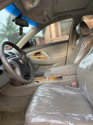 Toyota Camry 2009 Gold