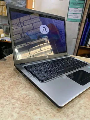 Laptop HP Folio 13 8GB Intel Core i5 SSD 256GB