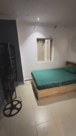 Furnished 1bdrm House in Is Trekkable From, Ajah for rent