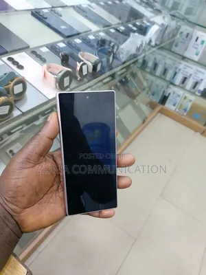 Samsung Galaxy Z Fold6 256 GB Gold