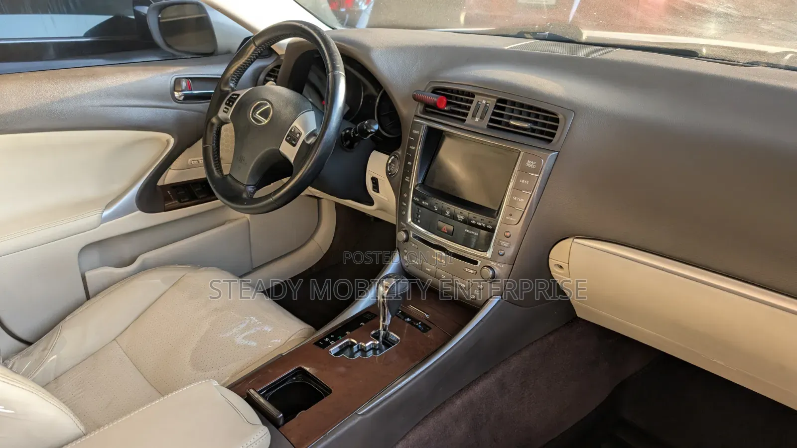 Lexus IS 250 2012 White