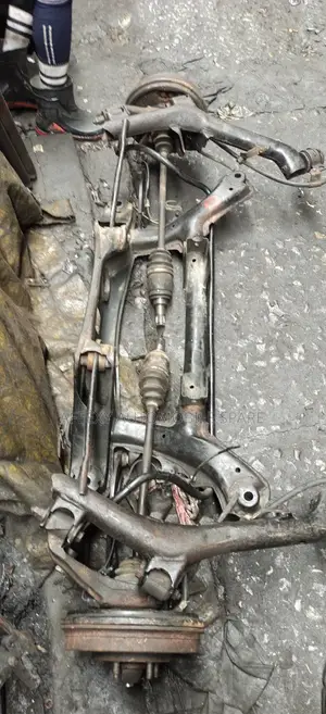 Complete Back Beam Matrix Minus Back Axle 2005/2008