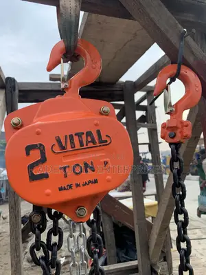 Vital 2 Ton Manual Chain Block Hoist