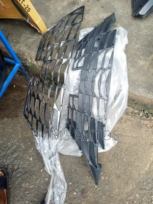 Front Grille Hyundai Elantra 2021/2022/2023