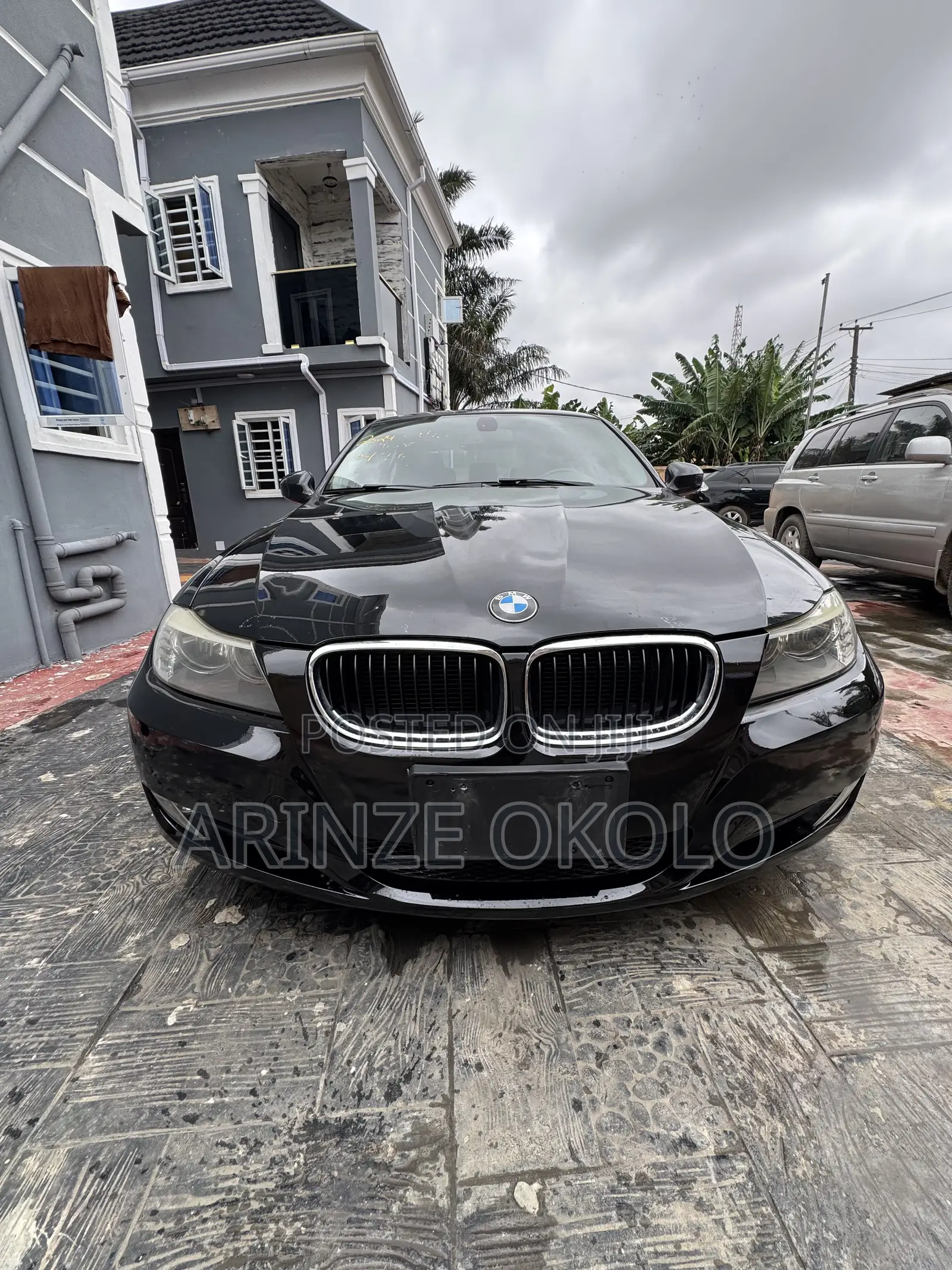 BMW 323i 2011 Black
