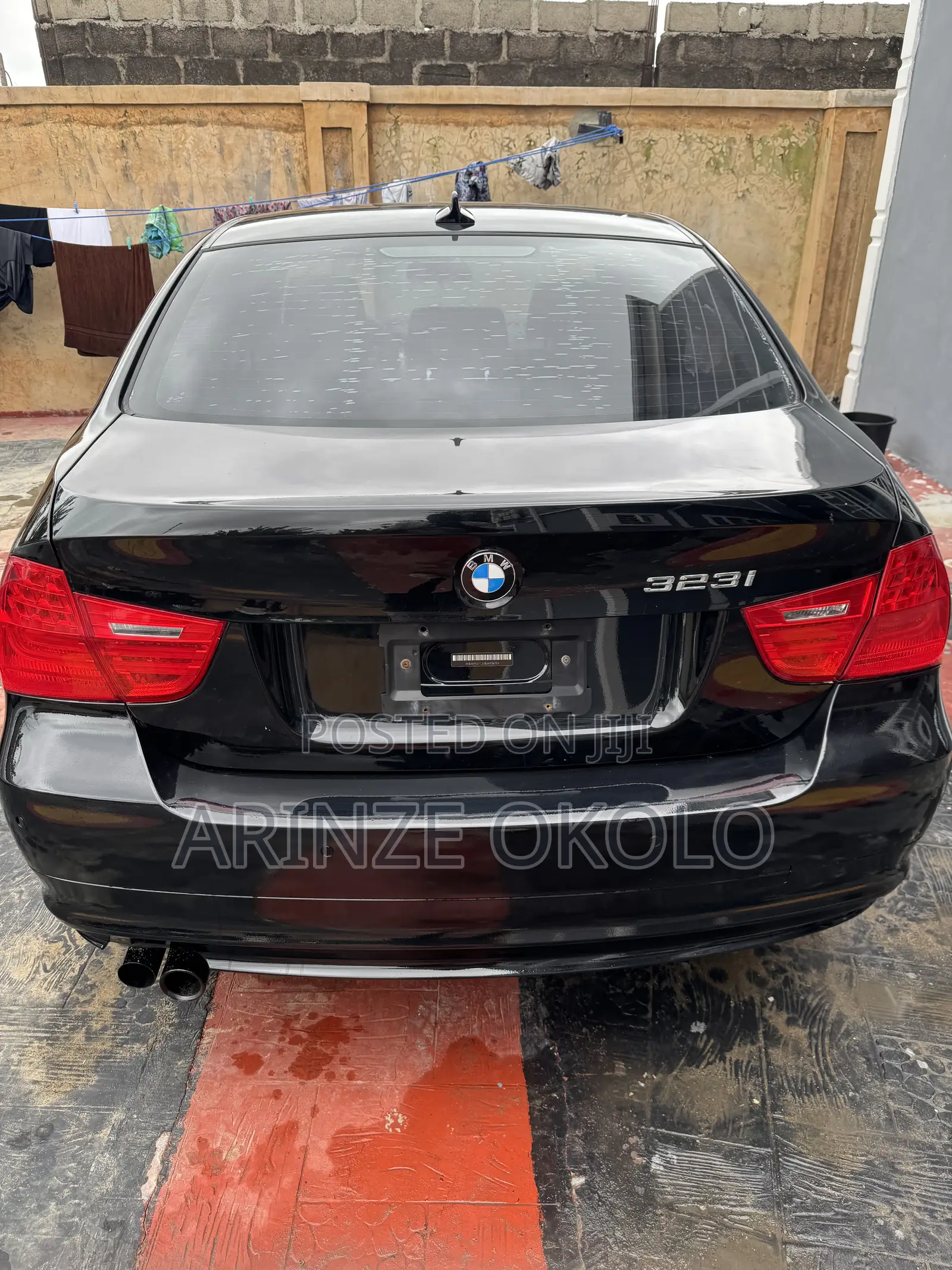 BMW 323i 2011 Black