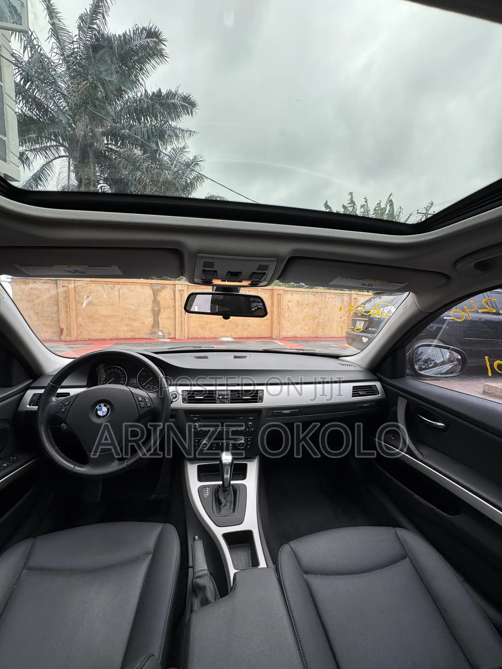 BMW 323i 2011 Black