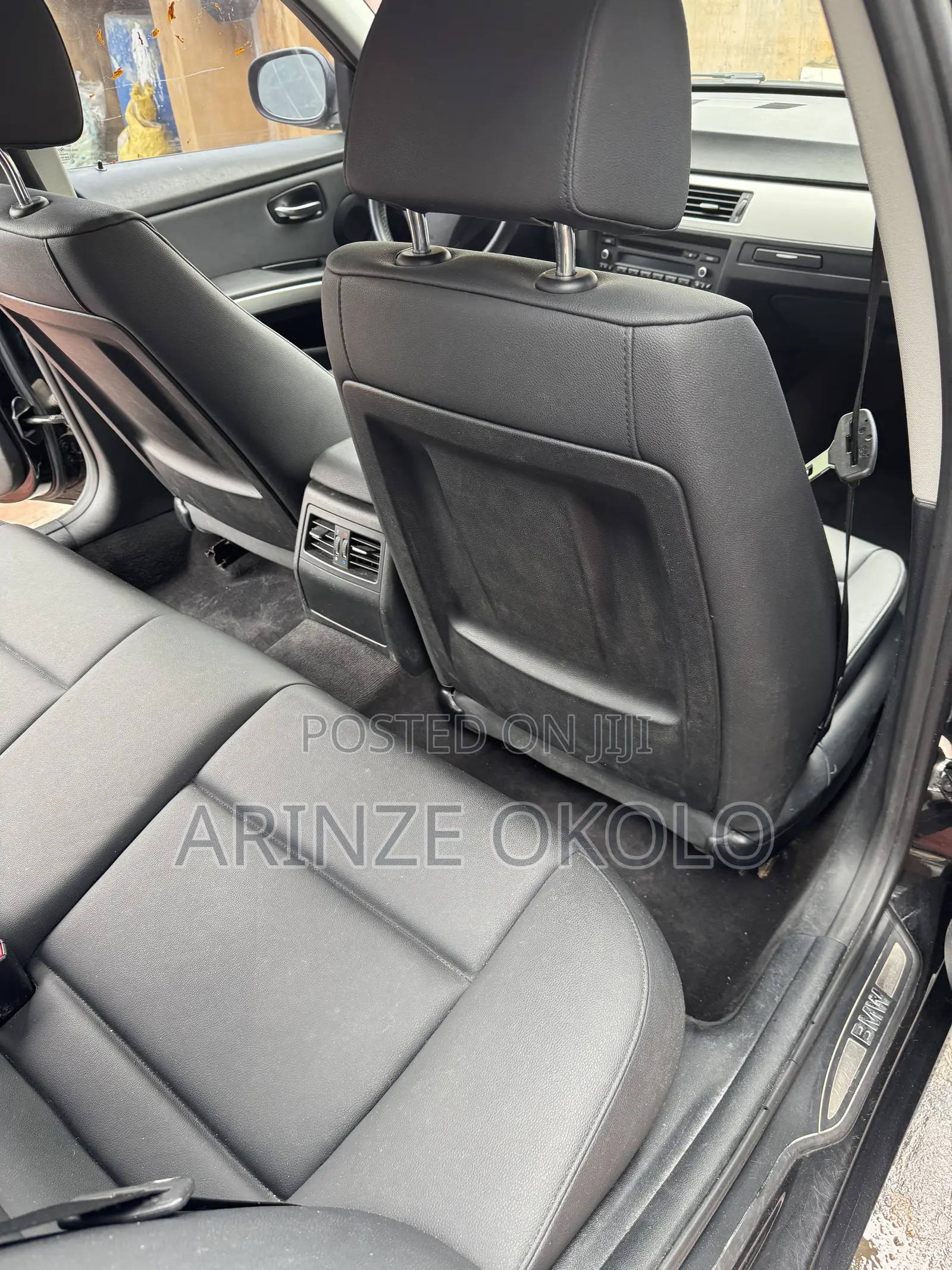 BMW 323i 2011 Black