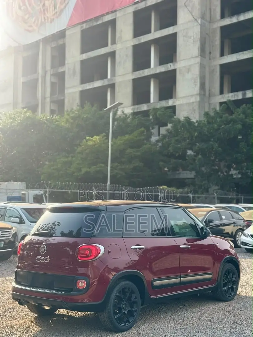 Fiat 500L 2015 Red