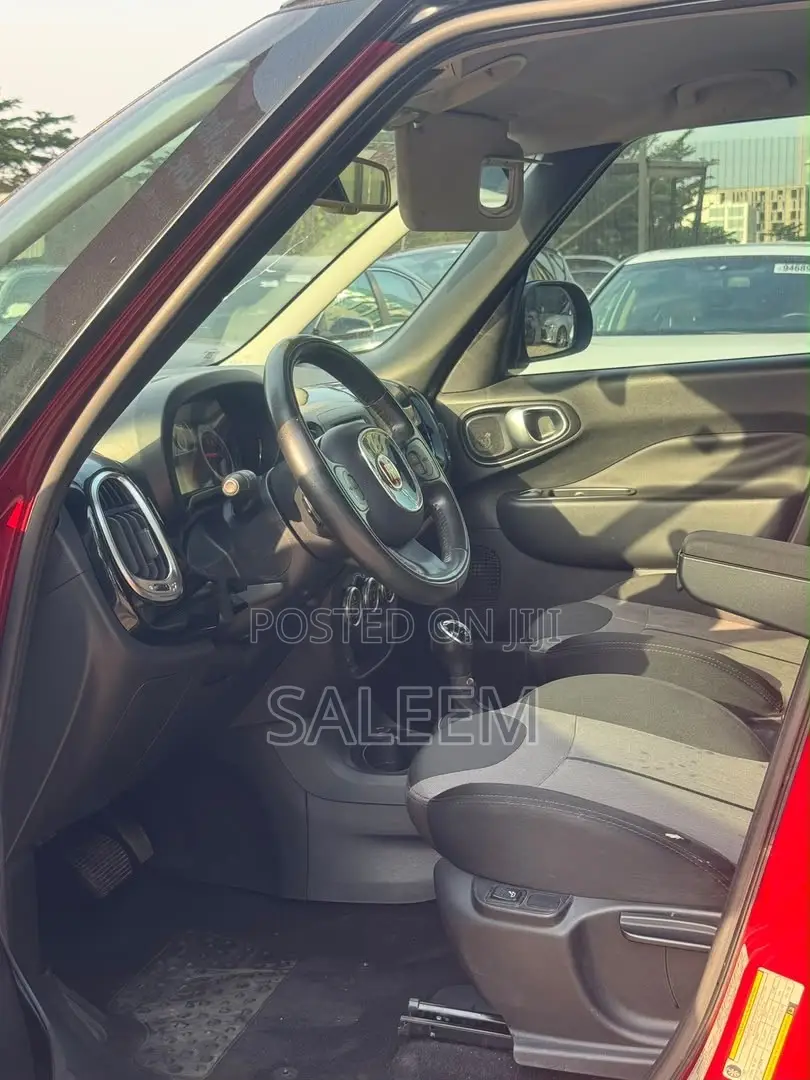 Fiat 500L 2015 Red