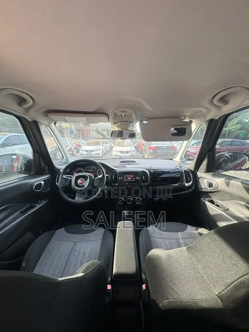 Fiat 500L 2015 Red