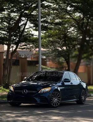 Mercedes-Benz C43 2020 Blue