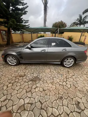 Mercedes-Benz C350 2009 Gray
