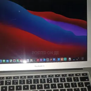 Laptop Apple MacBook 8GB Intel Core i5 SSD 128GB