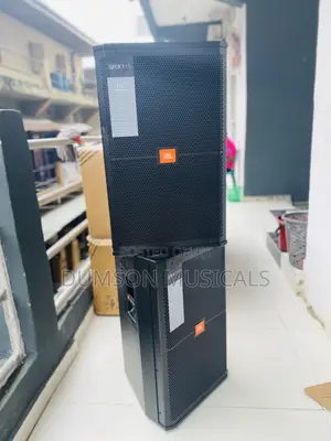 JBL SRX 715 Loudspeaker 15 Inches Wall Hanging Speakers