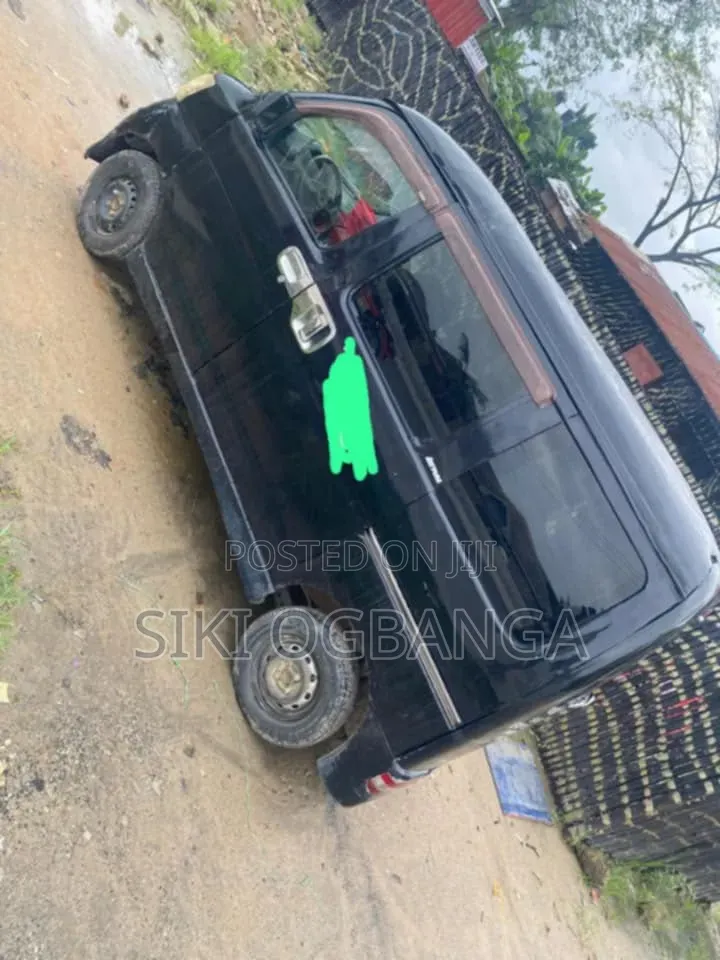 Daihatsu Hijet 2010 Black