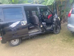 Daihatsu Hijet 2010 Black