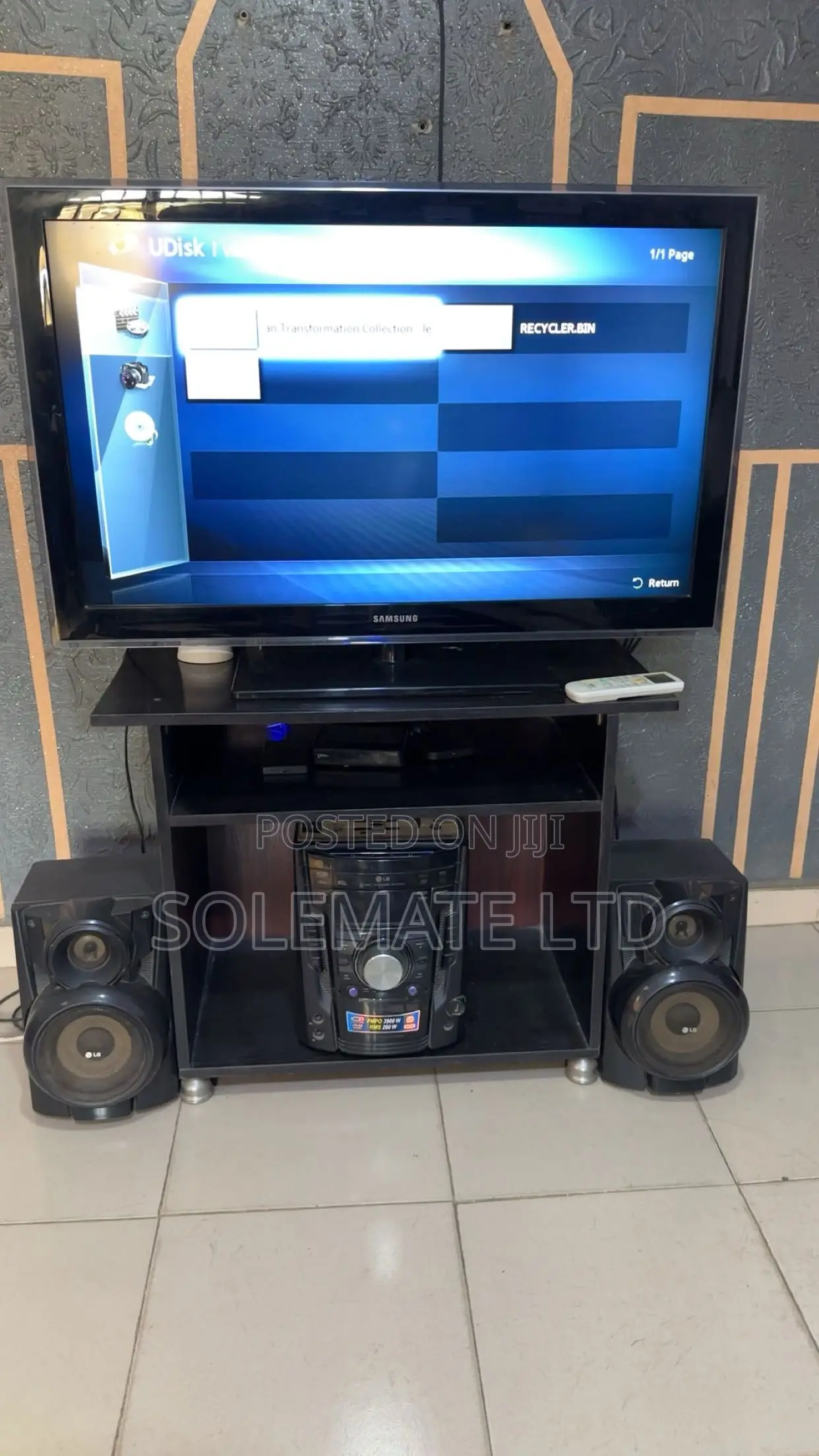 42” Samsung TV