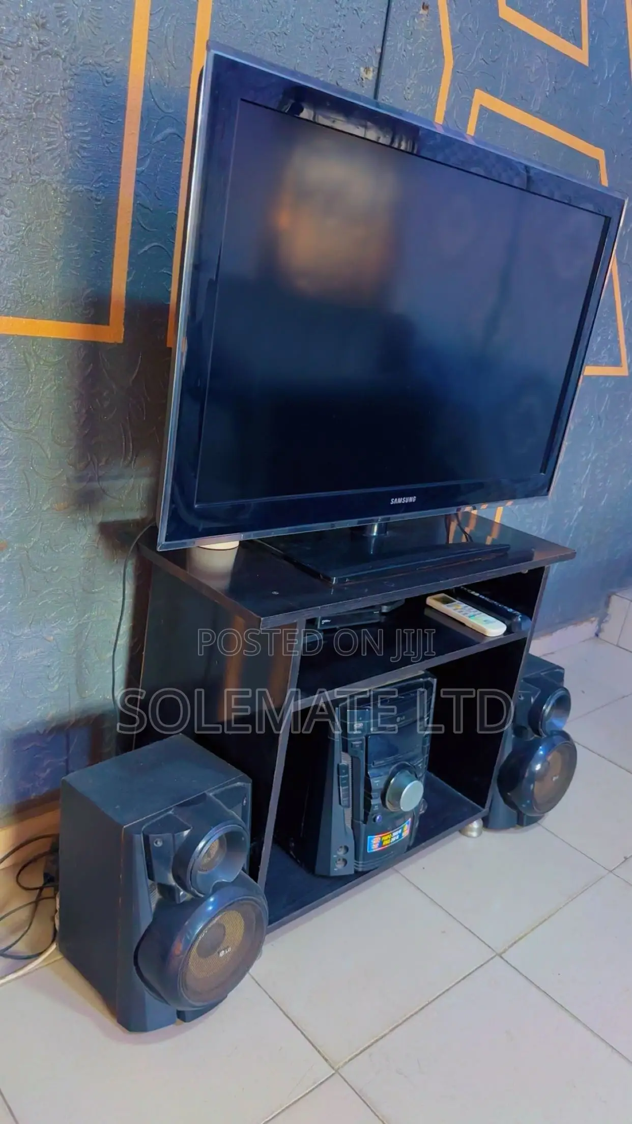42” Samsung TV